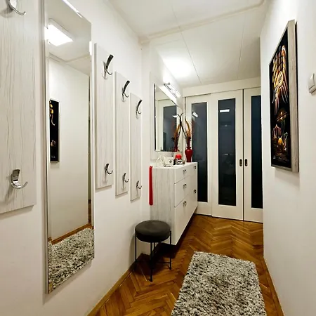 Apartament Deluxe Jade Apartmens *