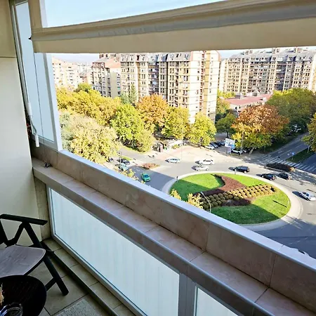 Deluxe Jade Apartmens *