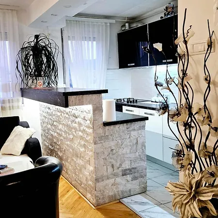 Apartament Deluxe Jade Apartmens *